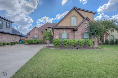 830 Entrada St, Bossier City, LA 71112