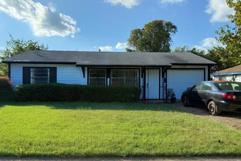3743 Stateoak Dr, Dallas, TX 75241
