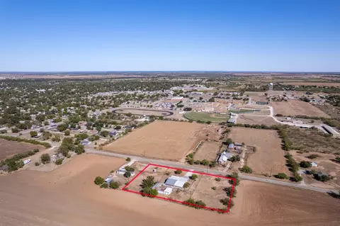 2600 5th Ave, Coleman, TX 76834