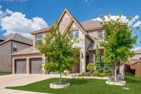 6015 Liverpool St, Aubrey, TX 76227