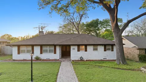 8815 Bretshire Dr, Dallas, TX 75228