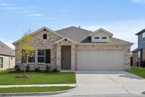 228 Tradd St, Glenn Heights, TX 75154