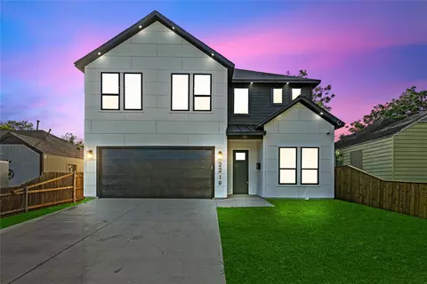 2219 W Lovers Ln, Dallas, TX 75235