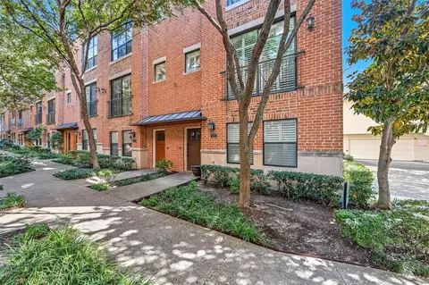 2411 N Hall St #8, Dallas, TX 75204