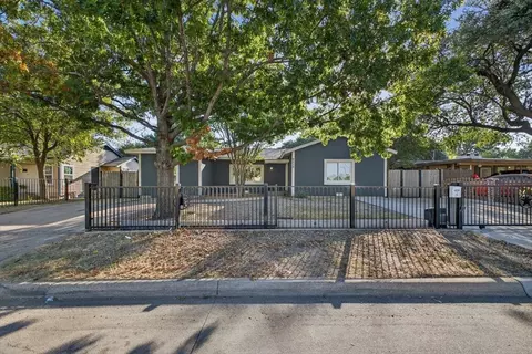 4213 6th Ave, Fort Worth, TX 76115