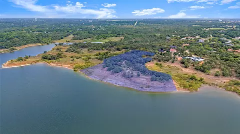 6204 Shoreview Ct, Flower Mound, TX 75022