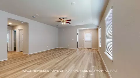 Entry Way - 2800 Taddy Rd, Lorena, TX 76655 photo 5 of 7