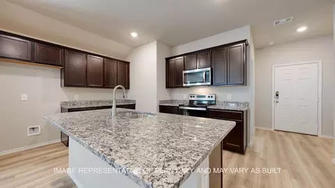 Entry Way - 2800 Taddy Rd, Lorena, TX 76655 photo 2 of 7