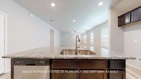 Entry Way - 2800 Taddy Rd, Lorena, TX 76655 photo 1 of 7