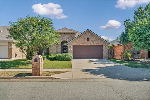 10440 Winding Passage Way, Fort Worth, TX 76131
