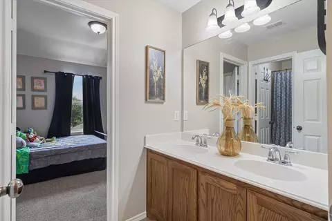 Bath - 4469 Etheridge Cir, Canton, TX 75103 photo 6 of 6