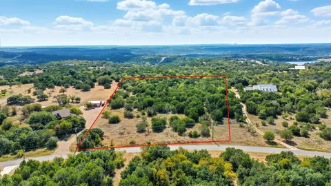 3240 Skyline Dr, Bluff Dale, TX 76433