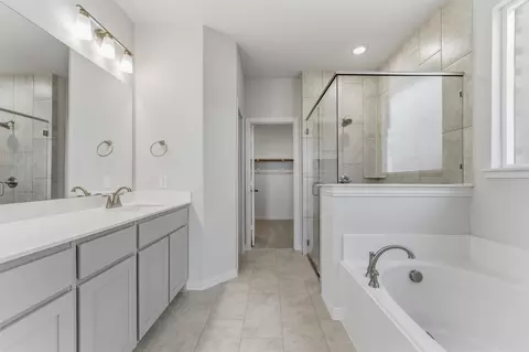 Bath - 2012 Velora Dr, Haslet, TX 76052 photo 1 of 1