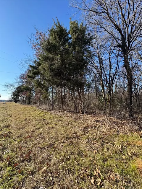 tbd 16th, Mount Pleasant, TX 75455