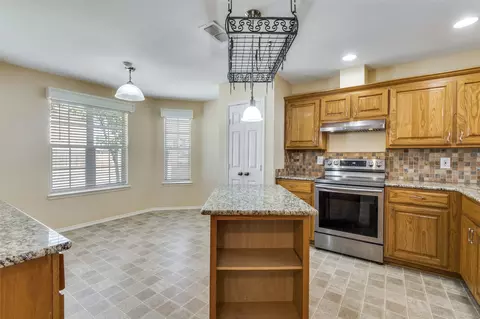 Kitchen - 816 E Huitt Ln, Euless, TX 76040 photo 2 of 3