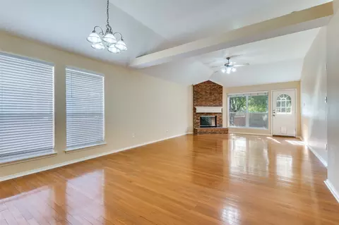 Living - 816 E Huitt Ln, Euless, TX 76040 photo 1 of 6