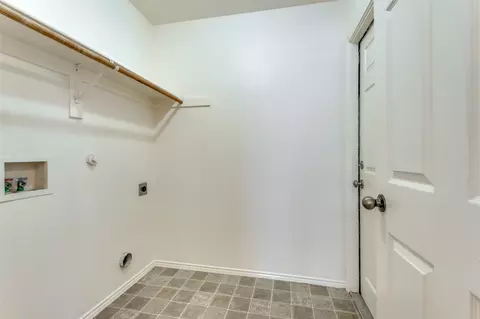 Other - 816 E Huitt Ln, Euless, TX 76040 photo 2 of 2