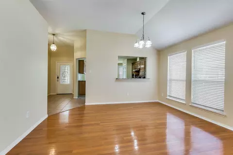 Living - 816 E Huitt Ln, Euless, TX 76040 photo 2 of 6