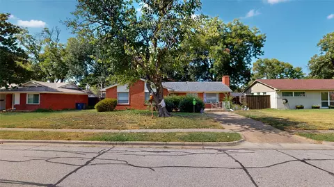 13409 Mount Castle Dr, Farmers Branch, TX 75234