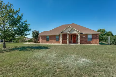 9001 Yucca Cir, Sanger, TX 76266