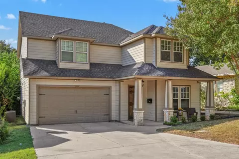 2112 Carleton Ave, Fort Worth, TX 76107