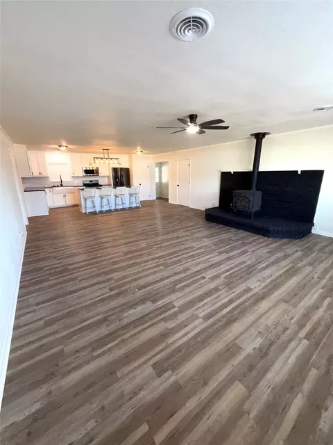 Living - 903 E Hall St, Bangs, TX 76823 photo 1 of 4