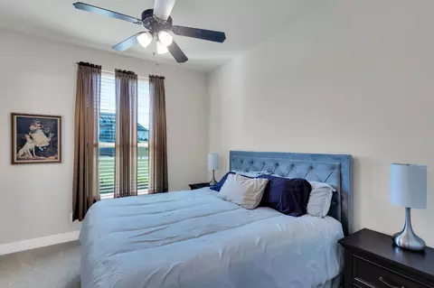 Bedroom - 811 San Saba E, Midlothian, TX 76065 photo 5 of 5