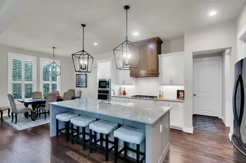 Kitchen - 811 San Saba E, Midlothian, TX 76065 photo 1 of 4