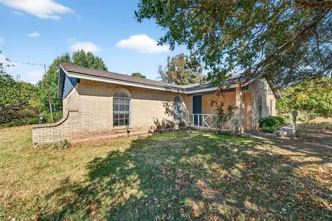 2107 N Fm 2729, Whitewright, TX 75491