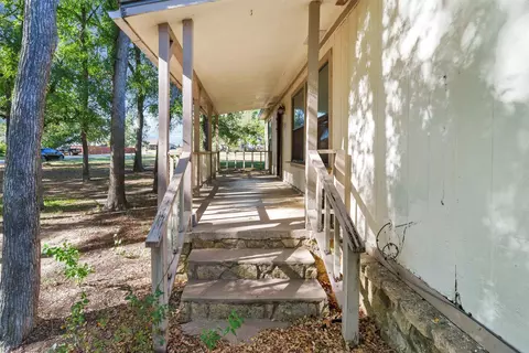 505 Cedar Ln, Tolar, TX 76476 photo 5