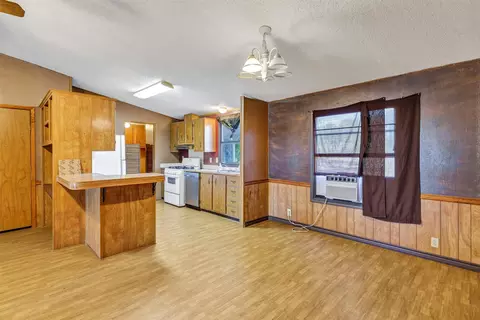 505 Cedar Ln, Tolar, TX 76476 photo 10