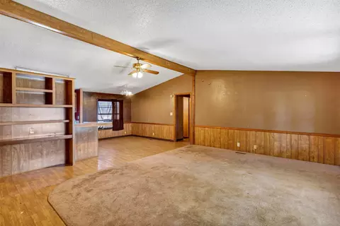 505 Cedar Ln, Tolar, TX 76476 photo 9