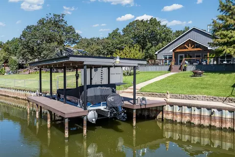 127 Rueda Encina St, Gun Barrel City, TX 75156