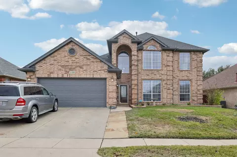 2708 White Rock Dr, Fort Worth, TX 76131