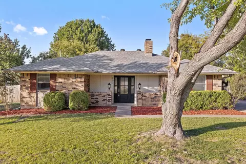 Exterior - 403 E 8th St, Prosper, TX 75078 photo 7 of 9
