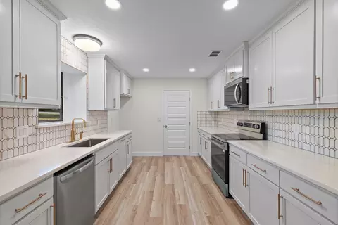 Kitchen - 403 E 8th St, Prosper, TX 75078 photo 4 of 4