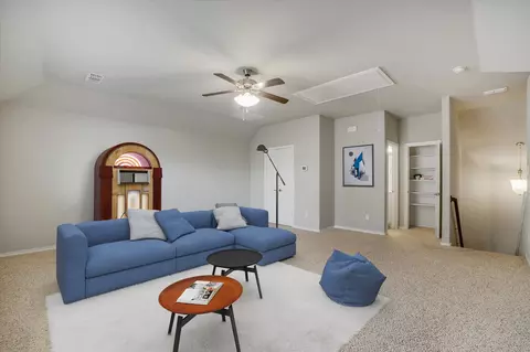 Living - 821 Meadows Dr, Argyle, TX 76226 photo 7 of 7