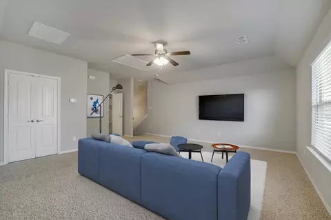 Living - 821 Meadows Dr, Argyle, TX 76226 photo 6 of 7