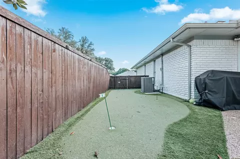 Exterior - 807 E Spring Valley Rd, Richardson, TX 75081 photo 8 of 9