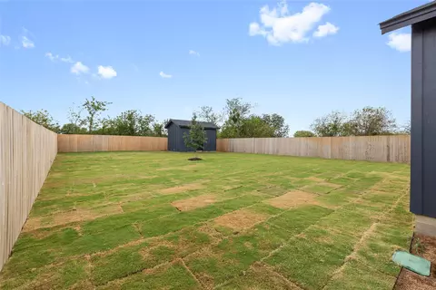 1004 E Highland, Comanche, TX 76442 photo 4