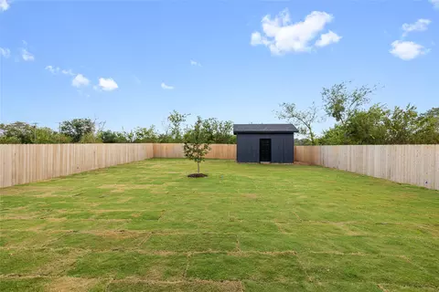1004 E Highland, Comanche, TX 76442 photo 19