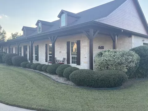 Exterior - 2245 Nottaway Dr, Cleburne, TX 76033 photo 2 of 8