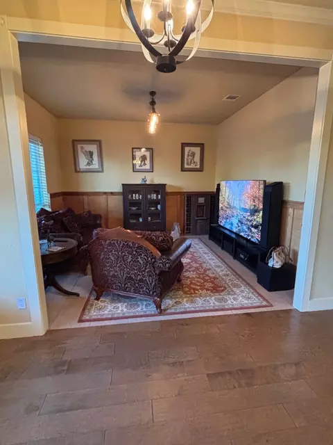 Living - 2245 Nottaway Dr, Cleburne, TX 76033 photo 4 of 5