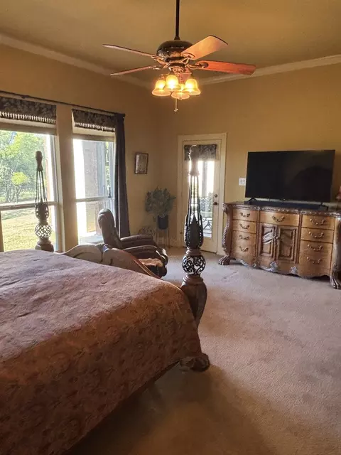 Bedroom - 2245 Nottaway Dr, Cleburne, TX 76033 photo 2 of 2