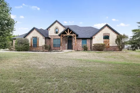200 N Oak Branch Rd, Waxahachie, TX 75167