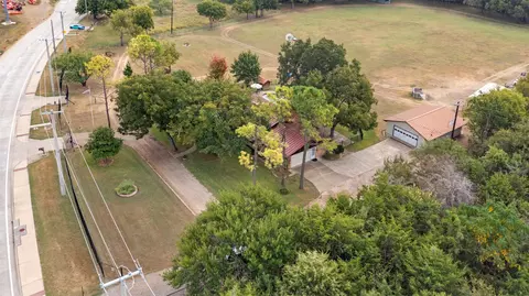 1009 W Interstate20, Grand Prairie, TX 75052