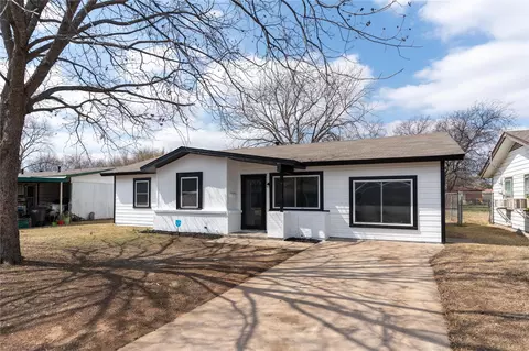 3712 Preston Dr, Fort Worth, TX 76119