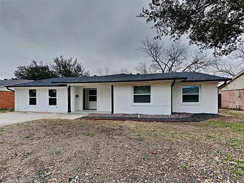 14036 Stardust Ln, Farmers Branch, TX 75234