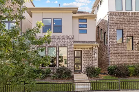 8012 Zeppos Dr, Plano, TX 75024