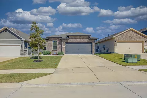 1652 Briar Hunt Dr, Forney, TX 75126